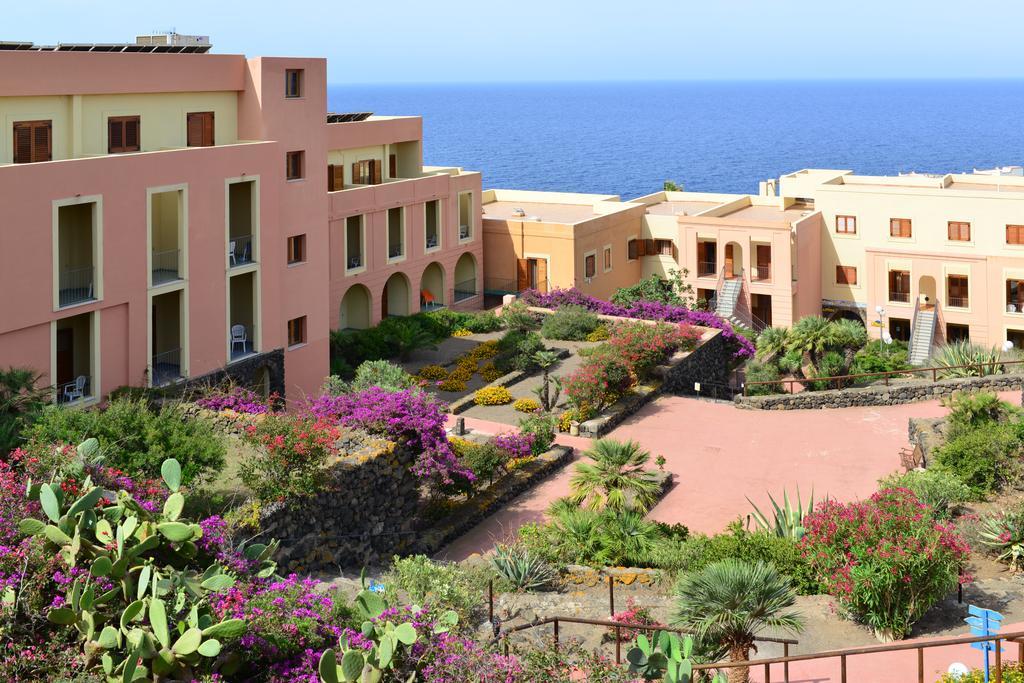Suvaki Resort Madonna Delle Grazie Extérieur photo
